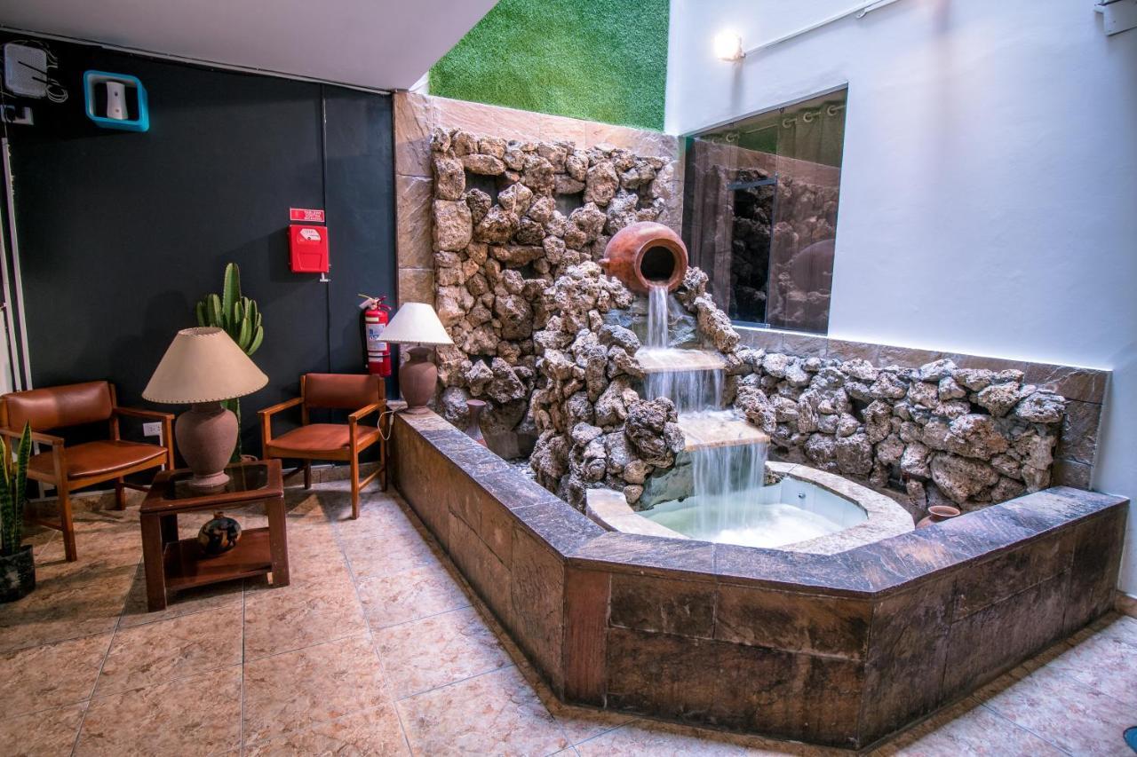 Saint Germain Hotel Trujillo Eksteriør billede
